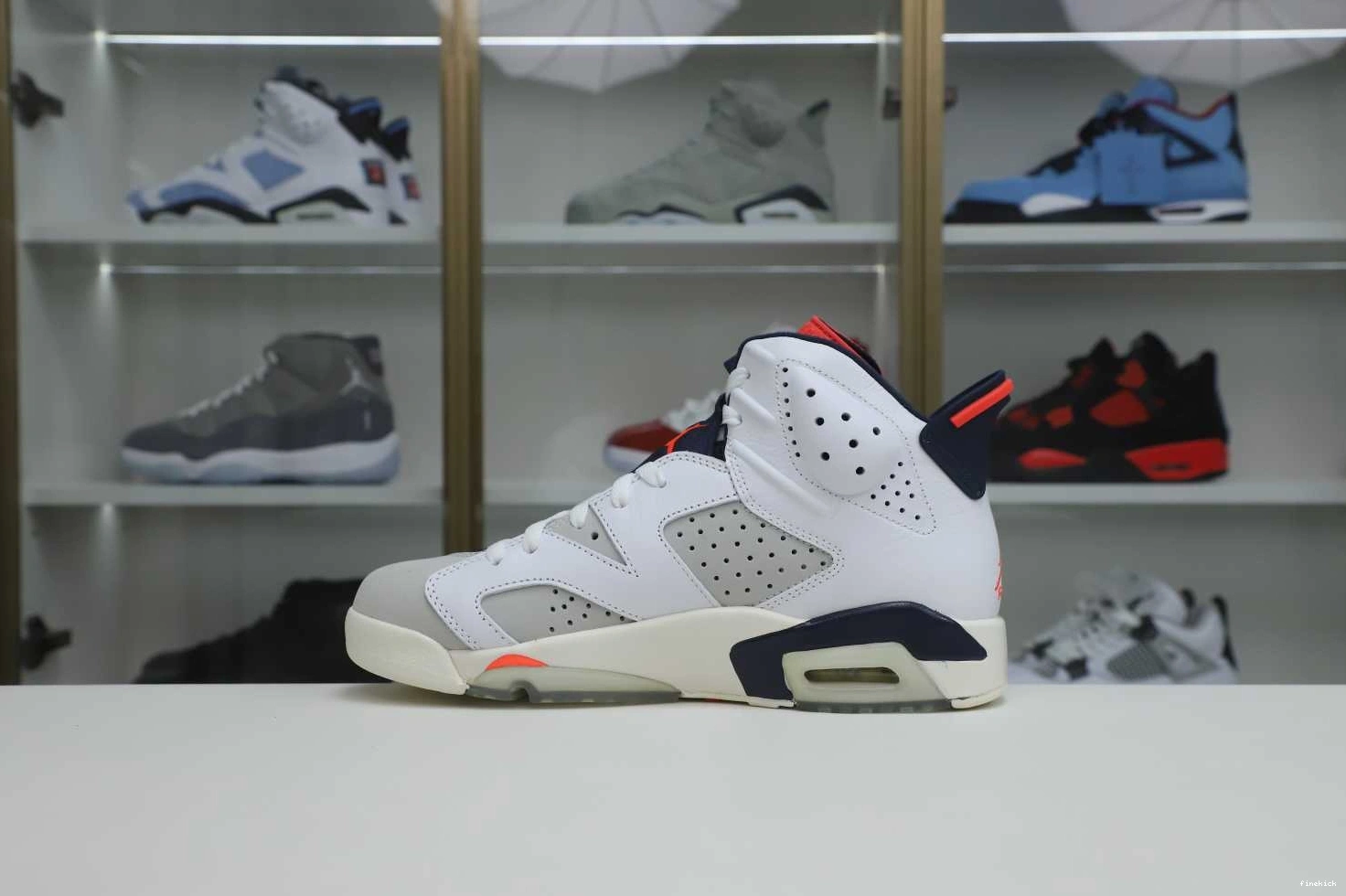 RETRO 6 'TINKER' AIR JORDAN 0201